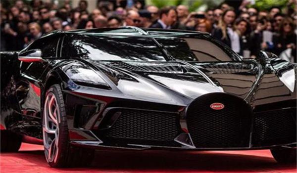 {賭馬}(全球限量八台的跑车有哪些品牌)