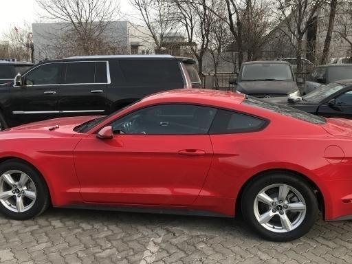 {捕魚機}(福特野马红色跑车多少钱一台)