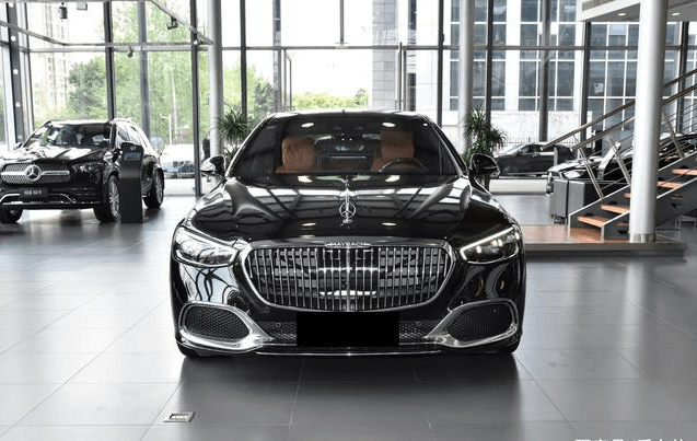 {娛樂城}(1200万的迈巴赫车图片) {娛樂城}(1200万的迈巴赫车图片)