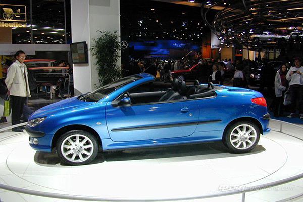 {老虎機}(敞篷跑车价格大全 30万)